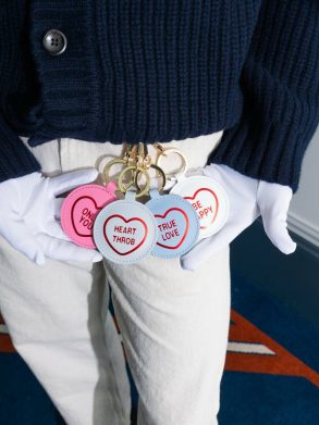Cambridge Satchel The Love Hearts Charm - Love Hearts Berry Blue Crossbody Women - Image 2