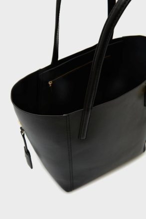 Caprichosa Y Consentida Shoulder Bag Women Purificacion Garci Shoulder Bags Black - Image 3