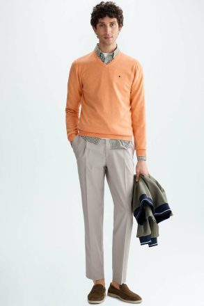 Cotton V-Neck Sweater Orange Sweatshirts Men Purificacion Garci - Image 4