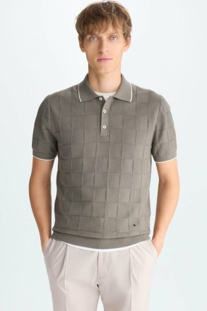 Cubes Textured Knit Polo Shirt Polo Shirts Men Purificacion Garci Khaki