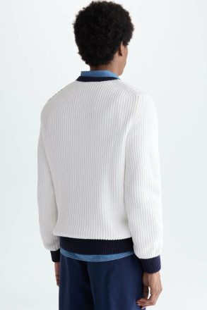Ecru Geometric Textured Cotton Sweater Men Purificacion Garci Knitwear - Image 3