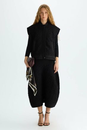 Embossed Cotton Oversize Gilet Black Jackets Purificacion Garci Women - Image 4