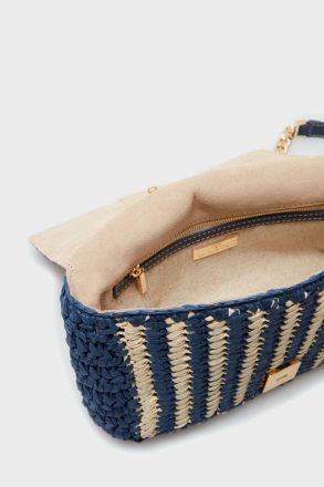 Homenaje Acolchado Crossbody Bag Navy Shoulder Bags Purificacion Garci Women - Image 3