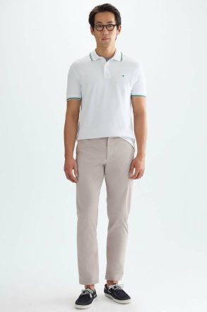Men Polo Shirts White Purificacion Garci Cube-Shaped Textured Polo Shirt - Image 4