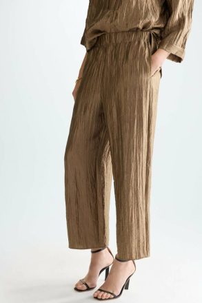 Metallic Crinkle Straight-Leg Pyjama-Style Trousers Gold Trousers Women Purificacion Garci