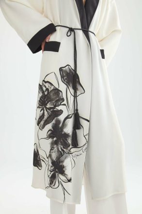 Outerwear Ecru/Black Women Floral Print Crepe Oversize Dust Coat Purificacion Garci - Image 2