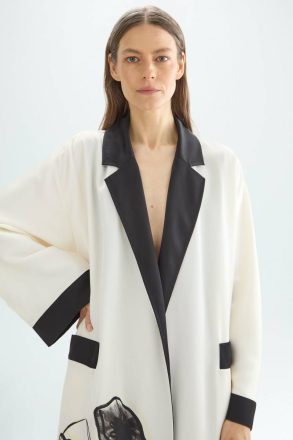 Outerwear Ecru/Black Women Floral Print Crepe Oversize Dust Coat Purificacion Garci