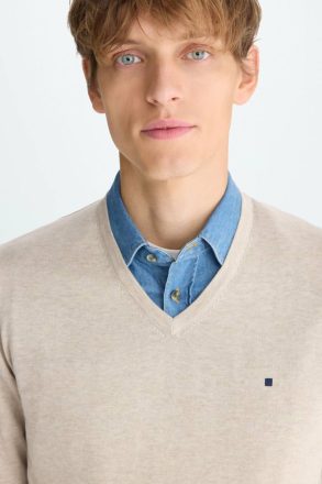 Purificacion Garci Men Beige Cotton V-Neck Sweater Sweatshirts - Image 2