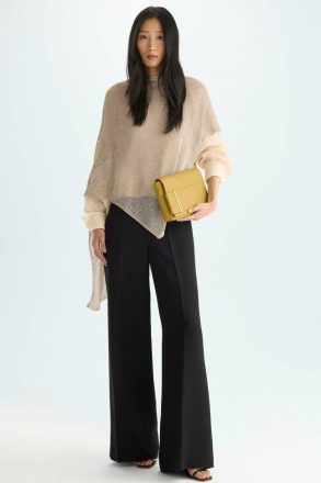 Purificacion Garci Metallic Thread Asymmetric Short Cape Knitwear Women Gold - Image 4