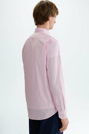 Purificacion Garci Pink/White Shirts Men Chequered Oxford Shirt - Image 3