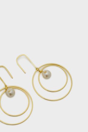Purificacion Garci Satélite Earrings Gold/Pearl Women Earrings - Image 2