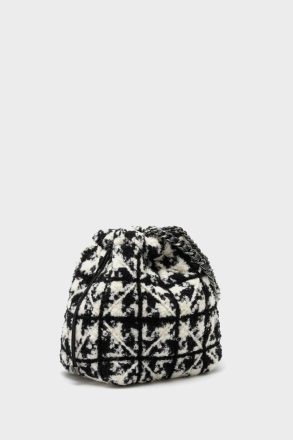 Purificacion Garci White/Black Crossbody Bags Homenaje Acolchado Bucket Bag Women - Image 2