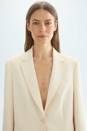 Vanilla Jackets Crepe Straight-Fit Blazer Women Purificacion Garci - Image 2