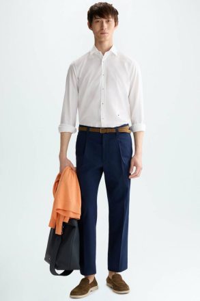 White Purificacion Garci Men Spread Collar Oxford Shirt Shirts - Image 4
