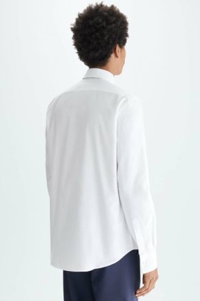 White Purificacion Garci Shirts Men Cufflinks Spread Collar Textured Shirt - Image 3