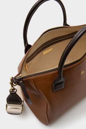 Women Algo Prestado Handbag Toffee Purificacion Garci Handbags - Image 3