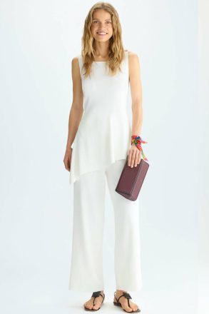Women Double-Faced Stretch-Knit Straight-Leg Trousers Purificacion Garci Ecru Trousers - Image 4