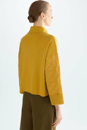 Women Mimosa Origami-Quilted Nylon Stretch Knit Wrap Jacket Purificacion Garci Jackets - Image 4