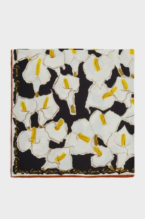 Women Purificacion Garci White/Black Scarves Cala 90 Silk Scarf - Image 3