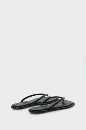 Women Sandals Purificacion Garci Black Origami Leather Flat Sandals - Image 4