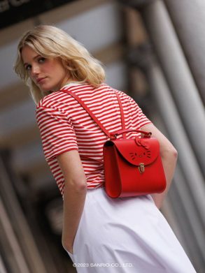 Women The Hello Kitty Poppy Backpack - Red Cambridge Satchel Handbags - Image 2