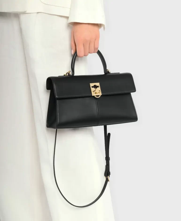 Cafune Women Crossbody Medium Stance - Black - Image 5