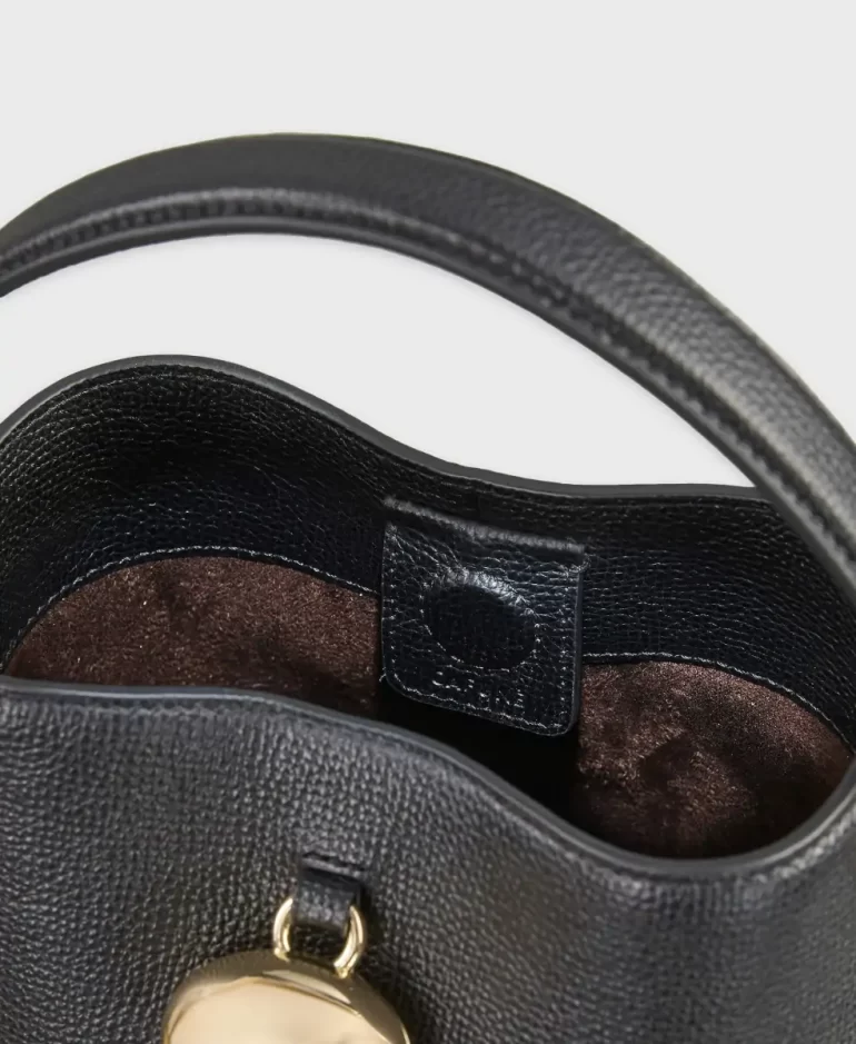 Egg Bucket - Black Women Cafune Shoulder Bag - Image 4